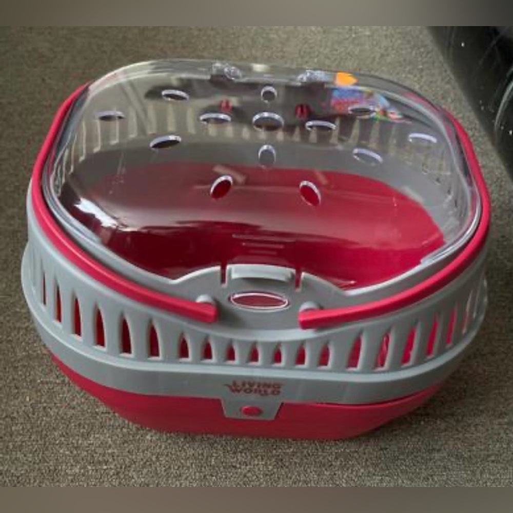 Living World – Pet Carrier for Small Pets, Large